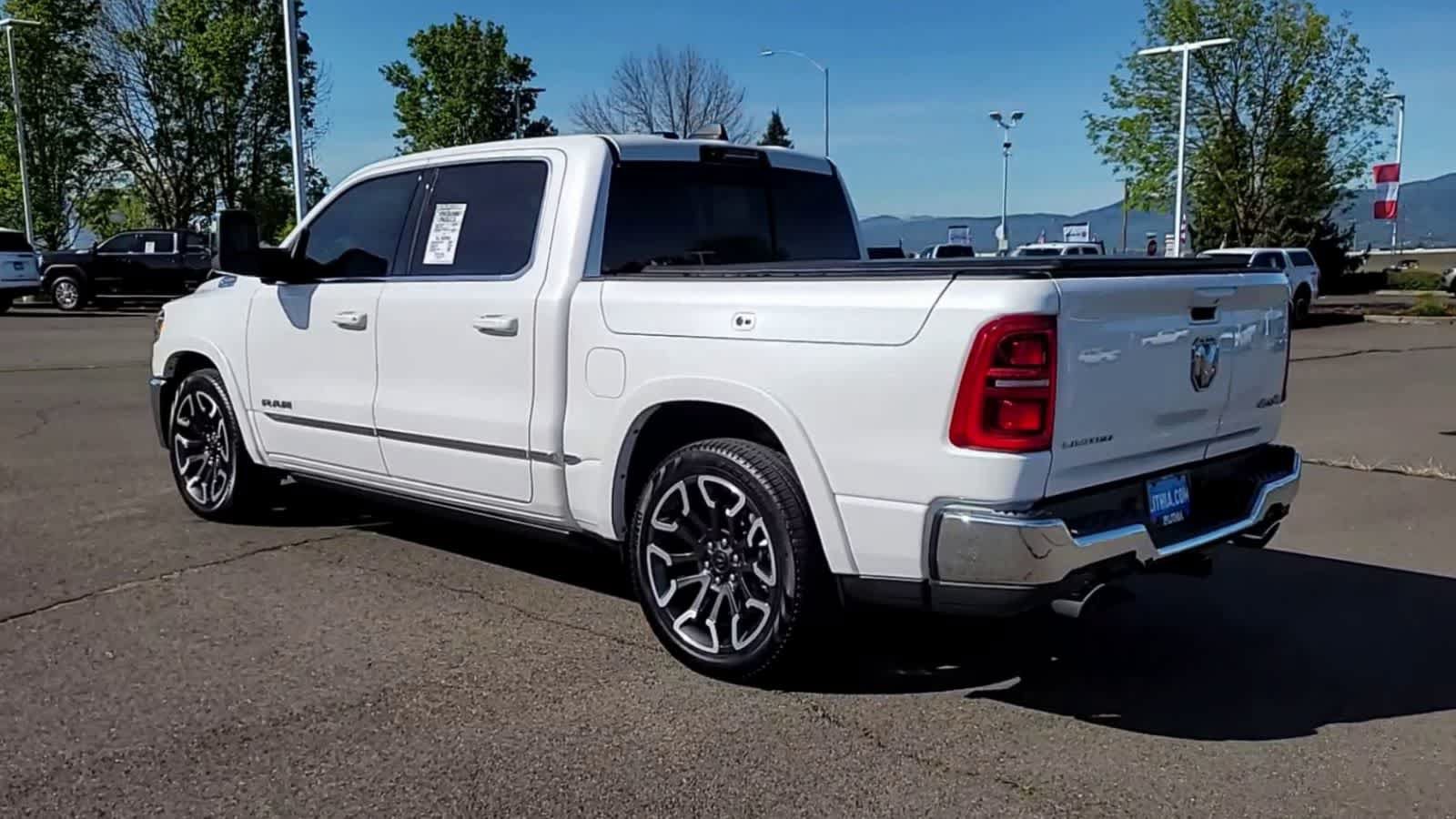 Used 2025 RAM 1500 Limited AWD/4WD image 6