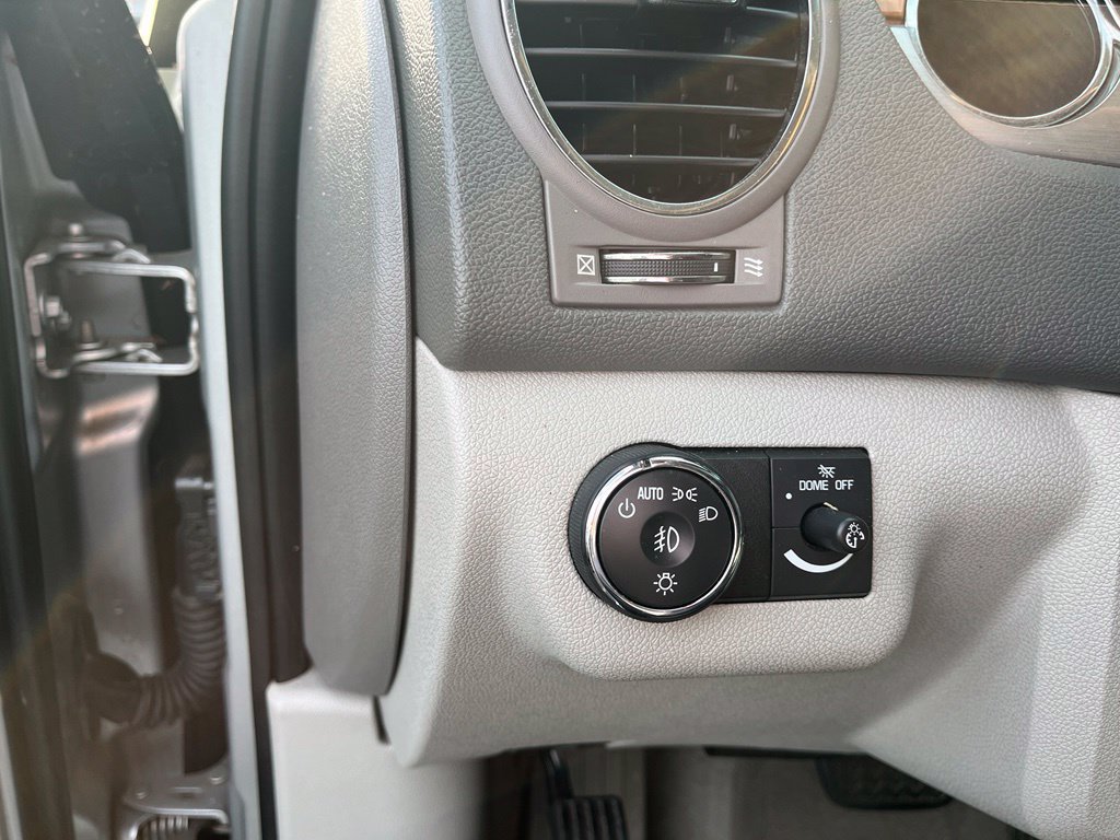 Used 2012 Buick Enclave Leather FWD image 12
