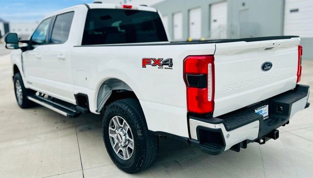 New 2026 Ford F250 Lariat w/ FX4 Off-Road Package image 10
