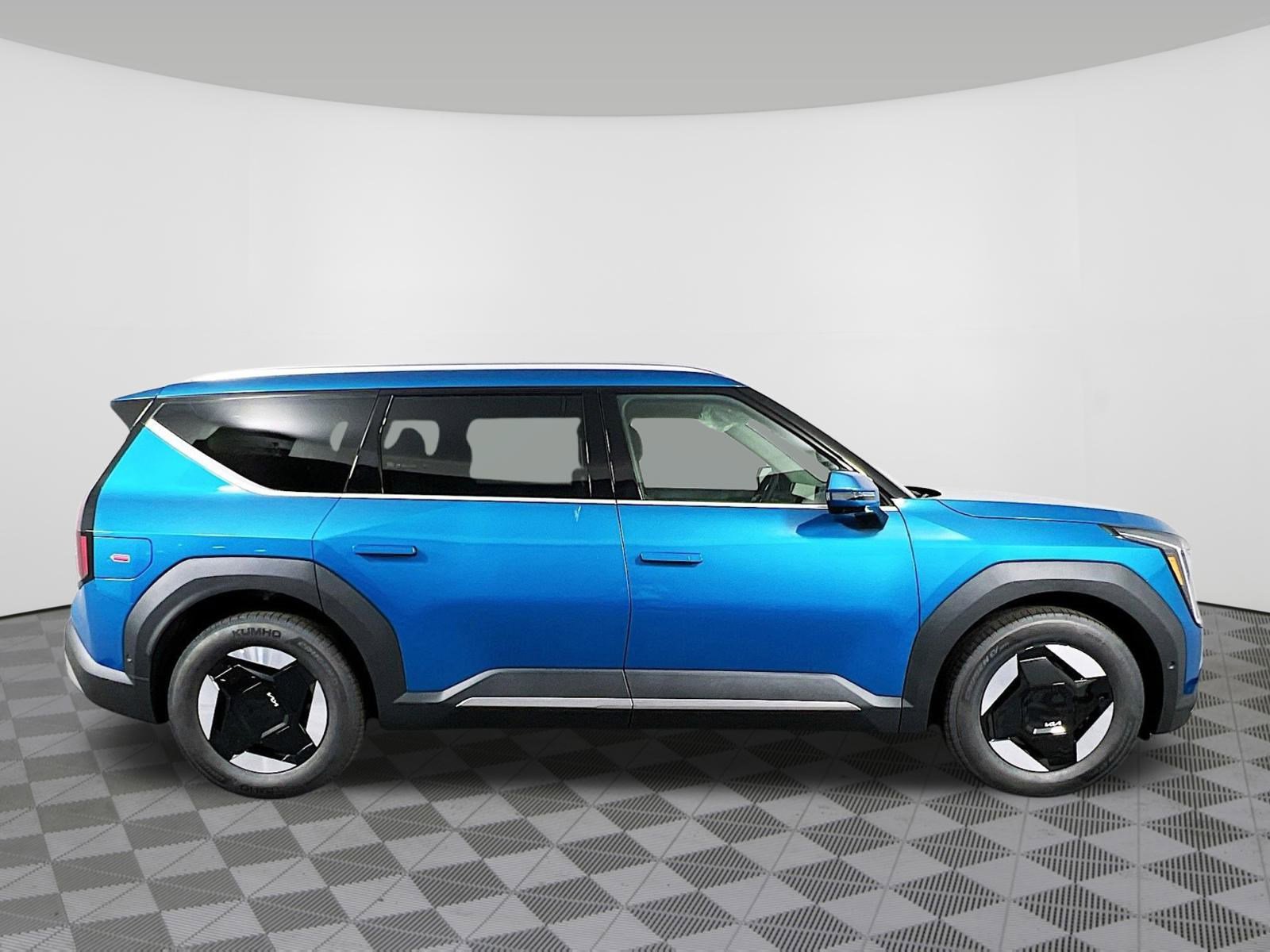 New 2026 Kia EV9 Wind AWD/4WD image 34