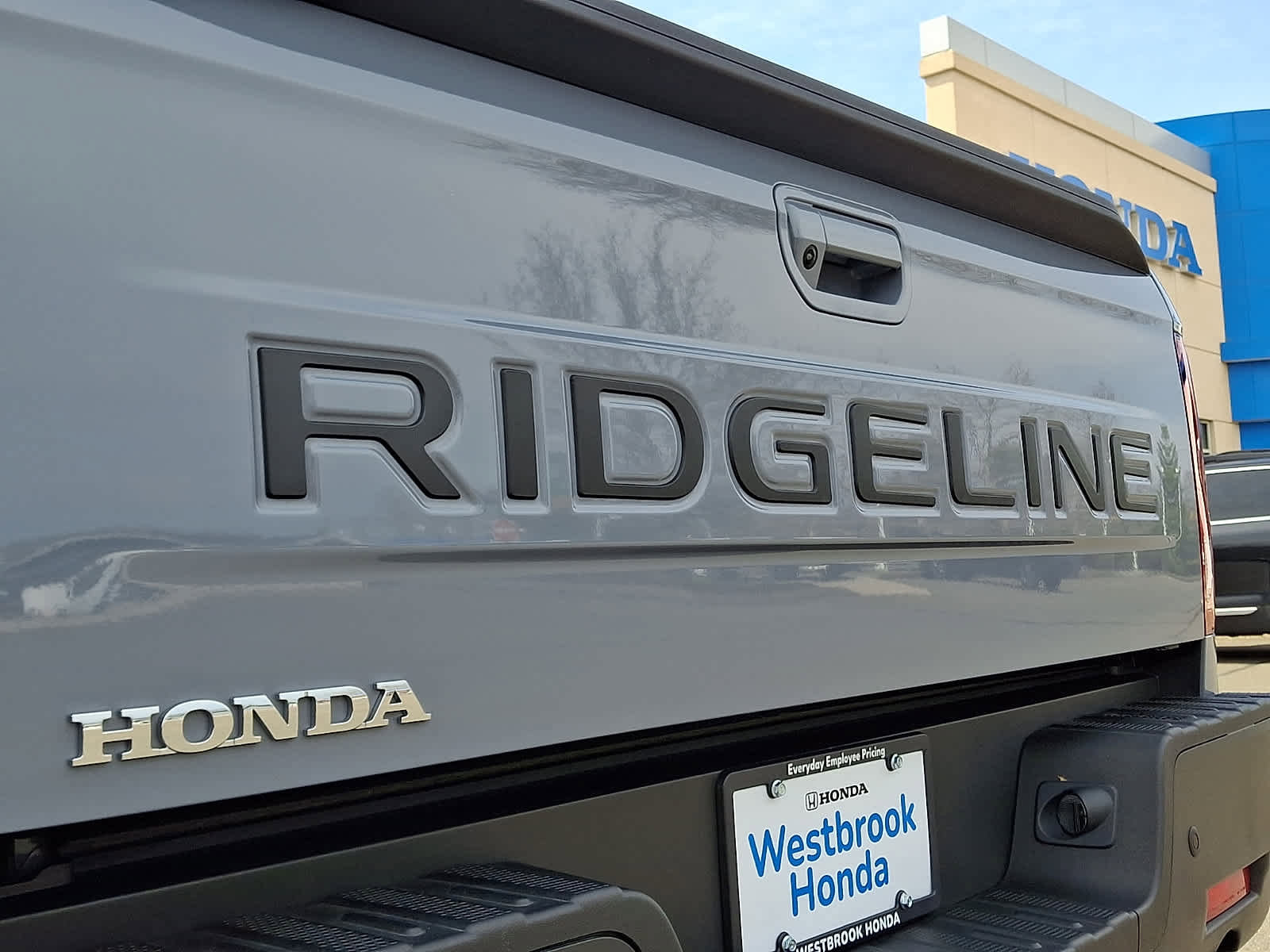 Certified 2025 Honda Ridgeline Black Edition image 31