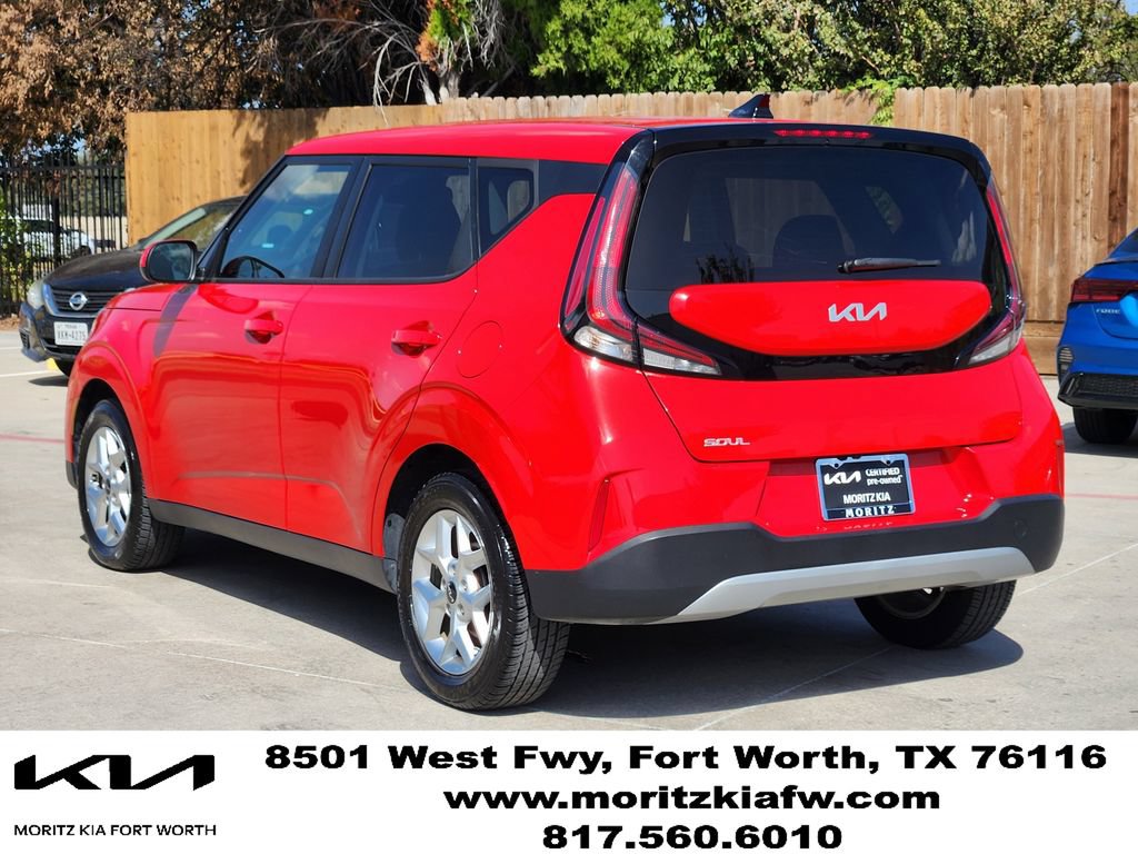 Certified 2024 Kia Soul LX w/ Option Group 015 FWD image 6