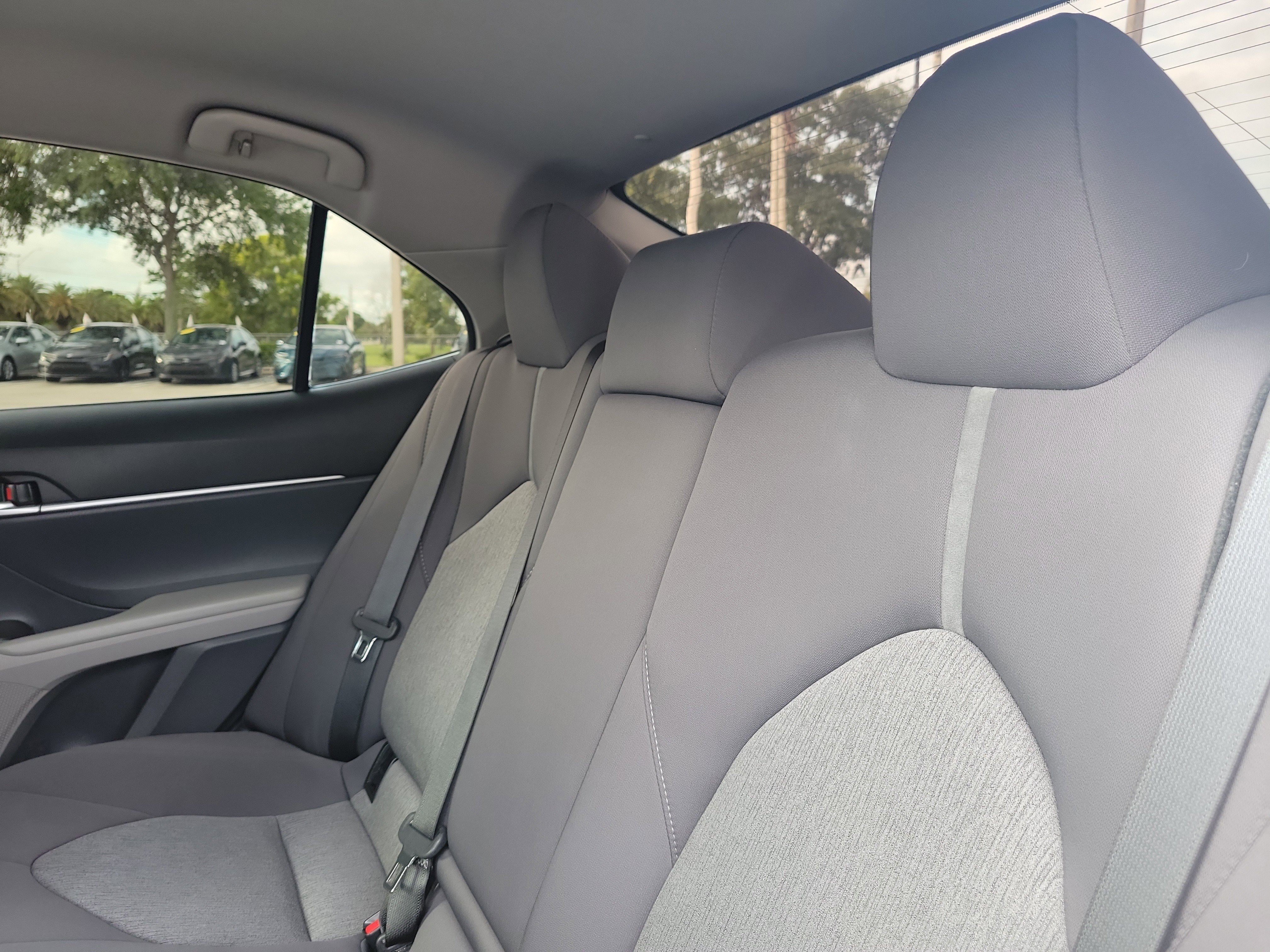 Used 2023 Toyota Camry LE FWD image 12