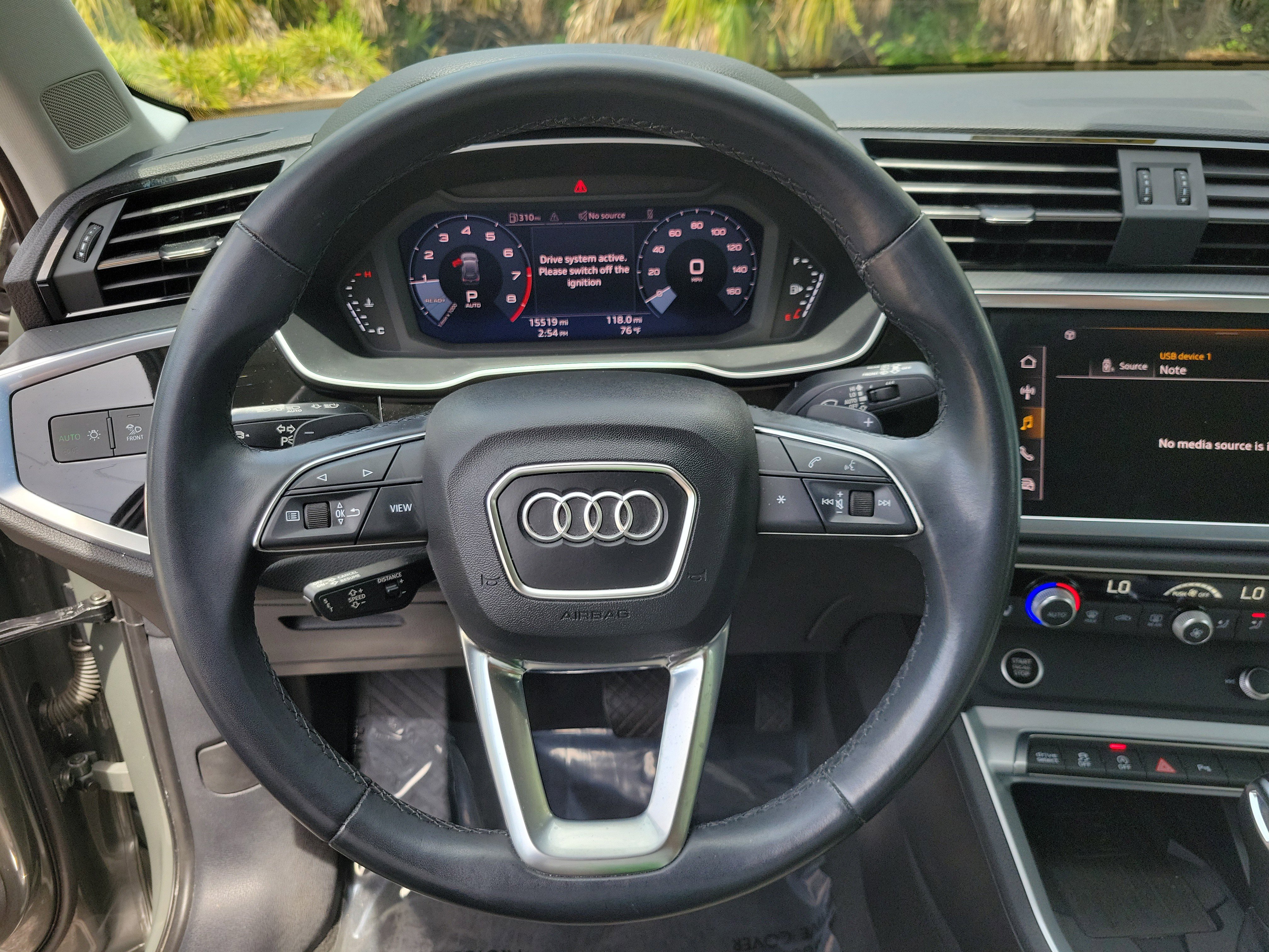 Used 2023 Audi Q3 2.0T Premium Plus w/ Premium Plus Package AWD/4WD image 32