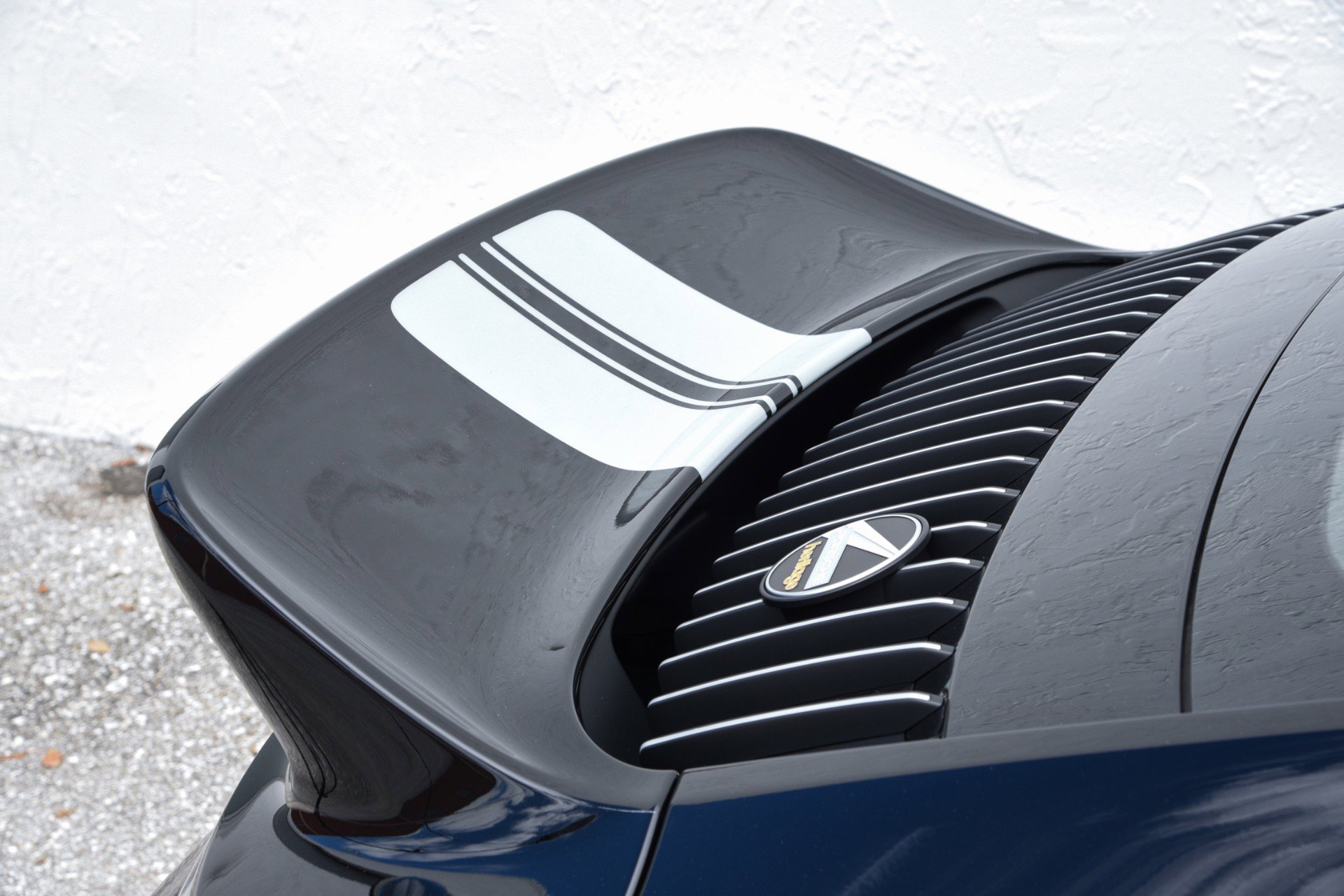 Used 2023 Porsche 911 Sport Classic RWD image 13