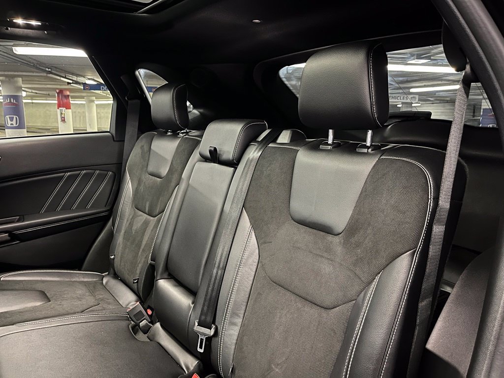 Used 2024 Ford Edge ST w/ Equipment Group 401A AWD/4WD image 22