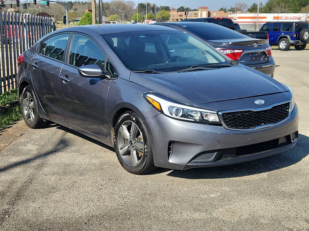 Used 2018 Kia Forte S image 1