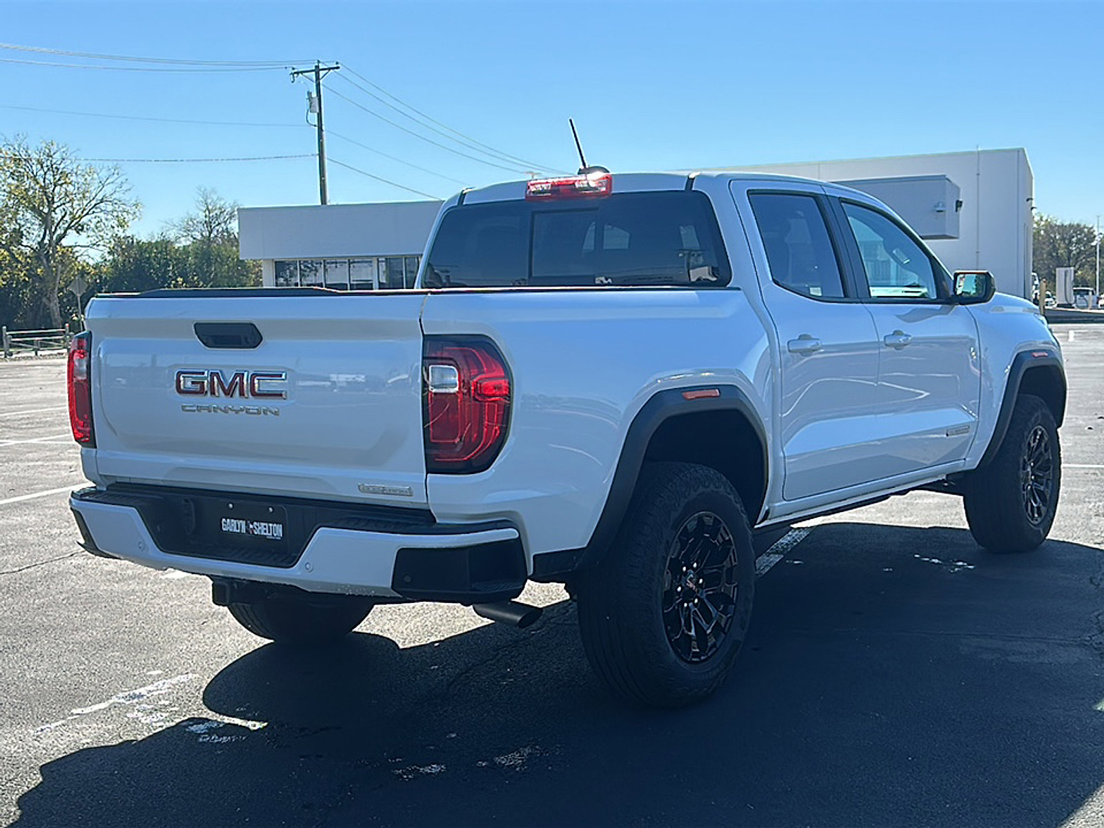 New 2026 GMC Canyon Elevation w/ Convenience Package image 8