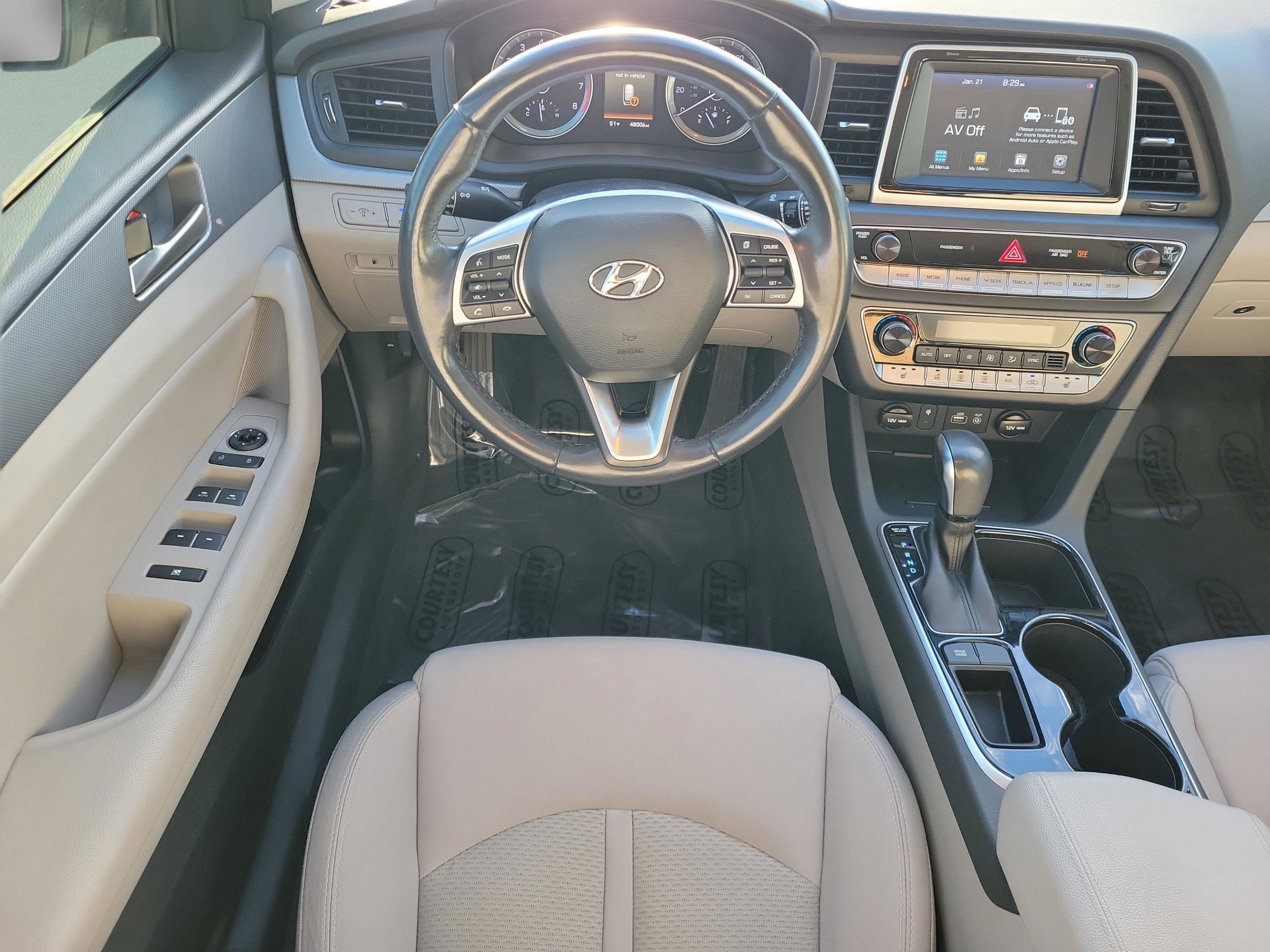 Used 2019 Hyundai Sonata SEL image 13