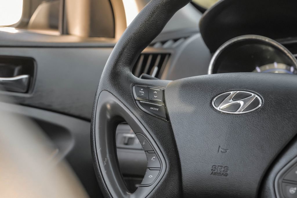 Used 2014 Hyundai Sonata GLS w/ Popular Equipment Group 2 image 16