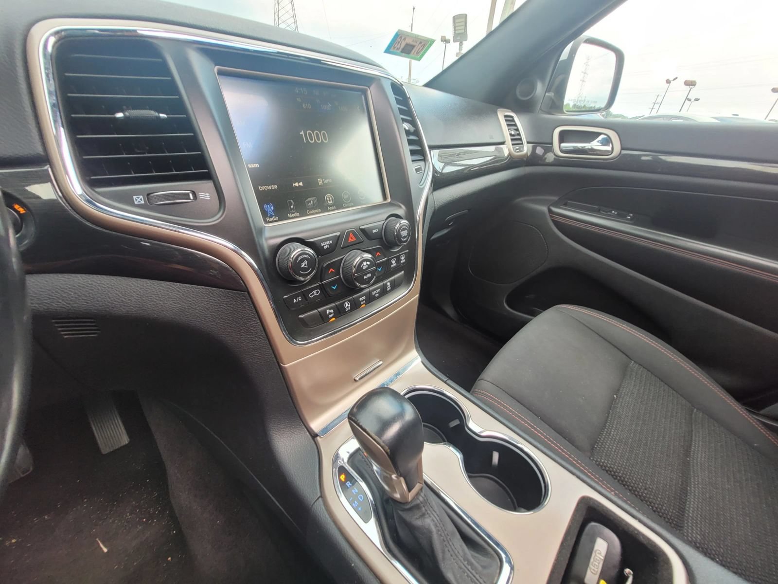 Used 2016 Jeep Grand Cherokee Laredo 75th Anniversary AWD/4WD image 22