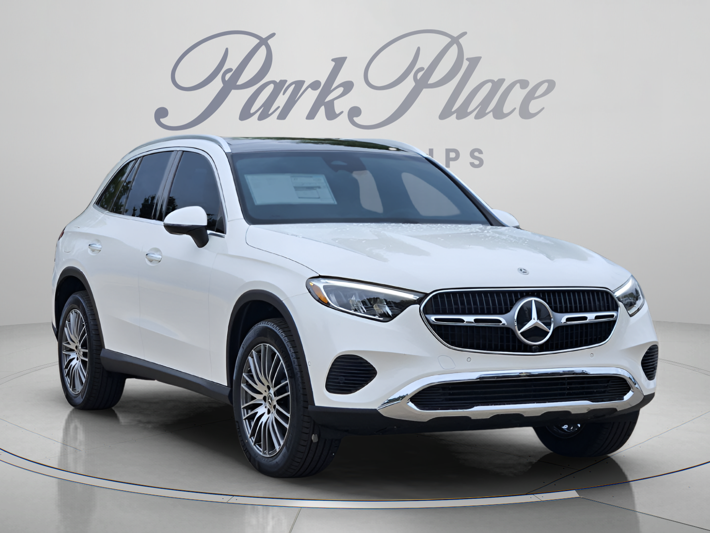 Certified 2026 Mercedes-Benz GLC 300 image 4