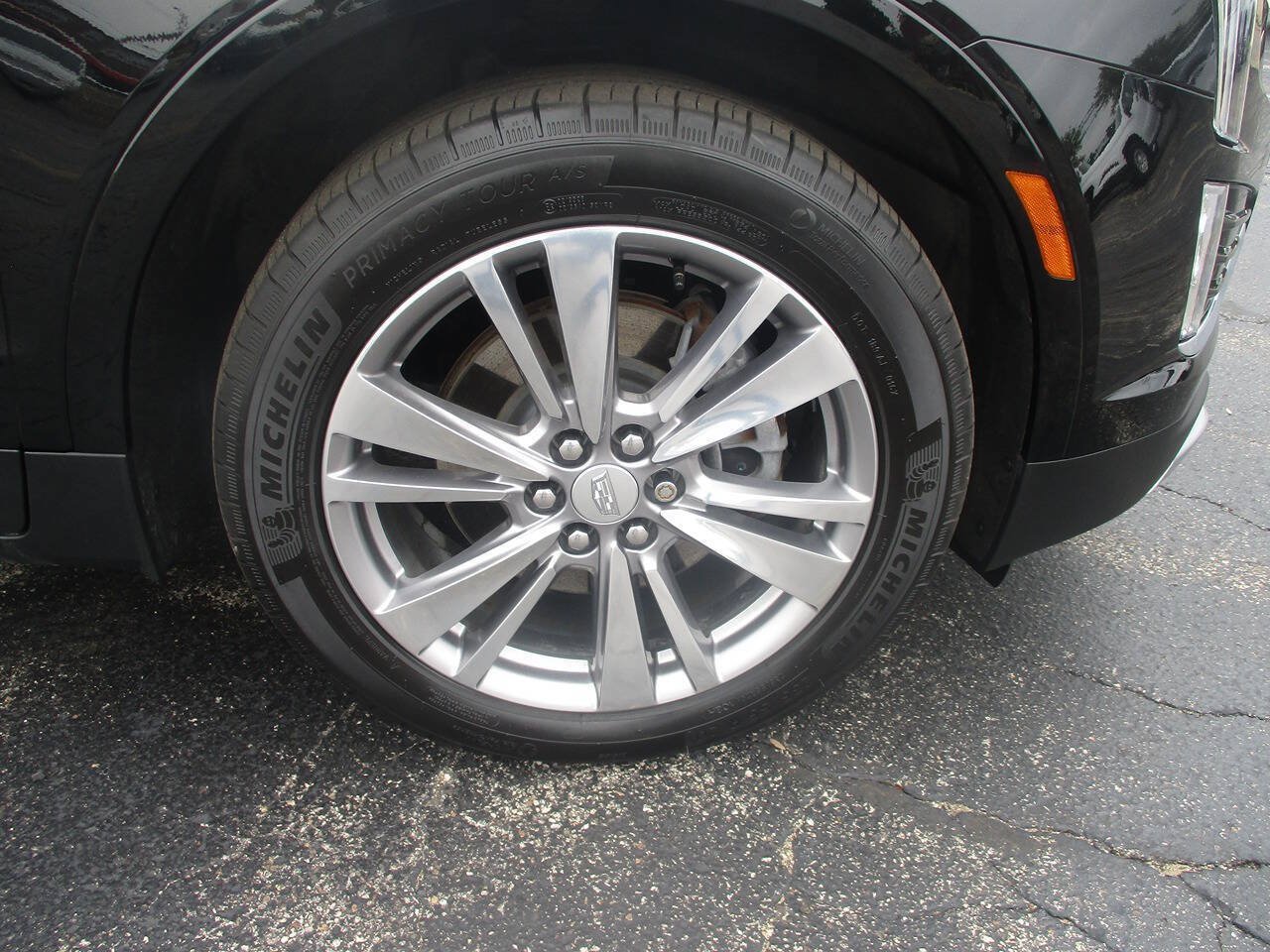 Used 2024 Cadillac XT5 Premium Luxury AWD/4WD image 13