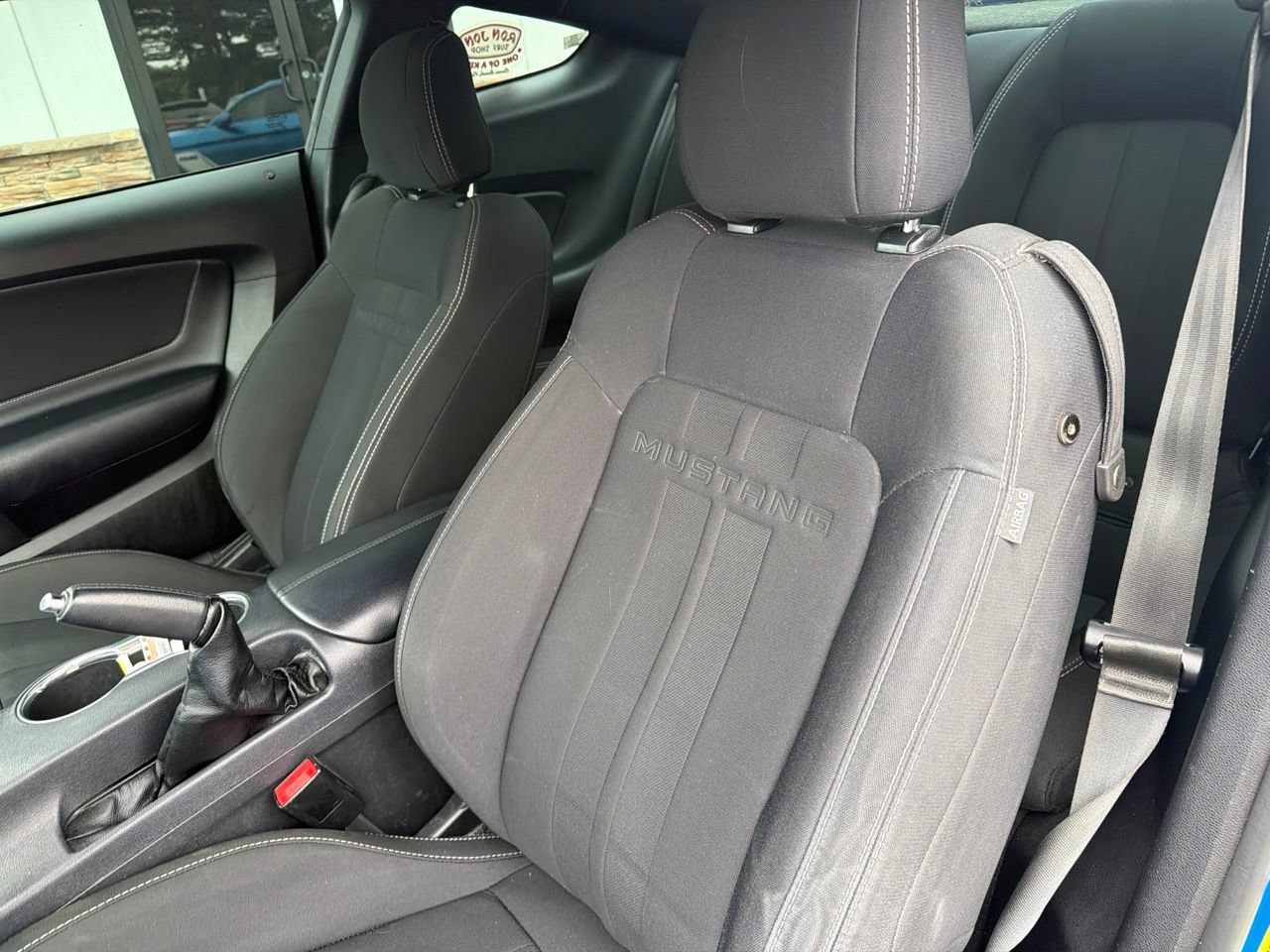 Used 2021 Ford Mustang GT w/ GT Performance Package RWD image 3