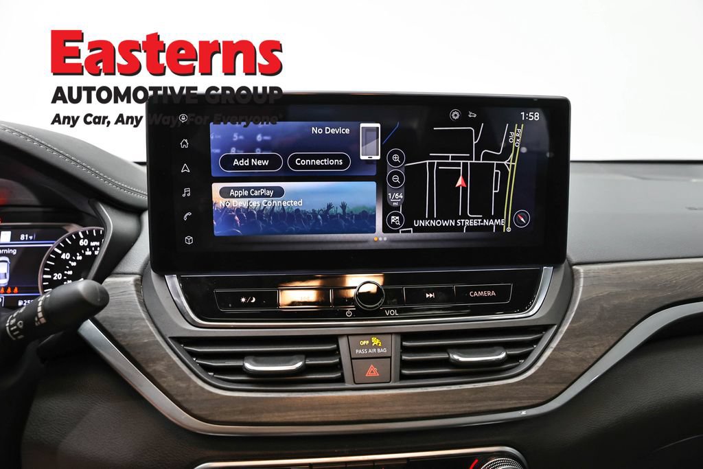 Used 2023 Nissan Altima 2.5 SL FWD image 12