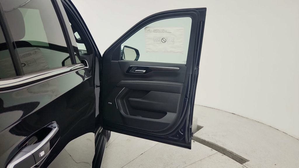 New 2026 Chevrolet Tahoe Premier AWD/4WD image 25