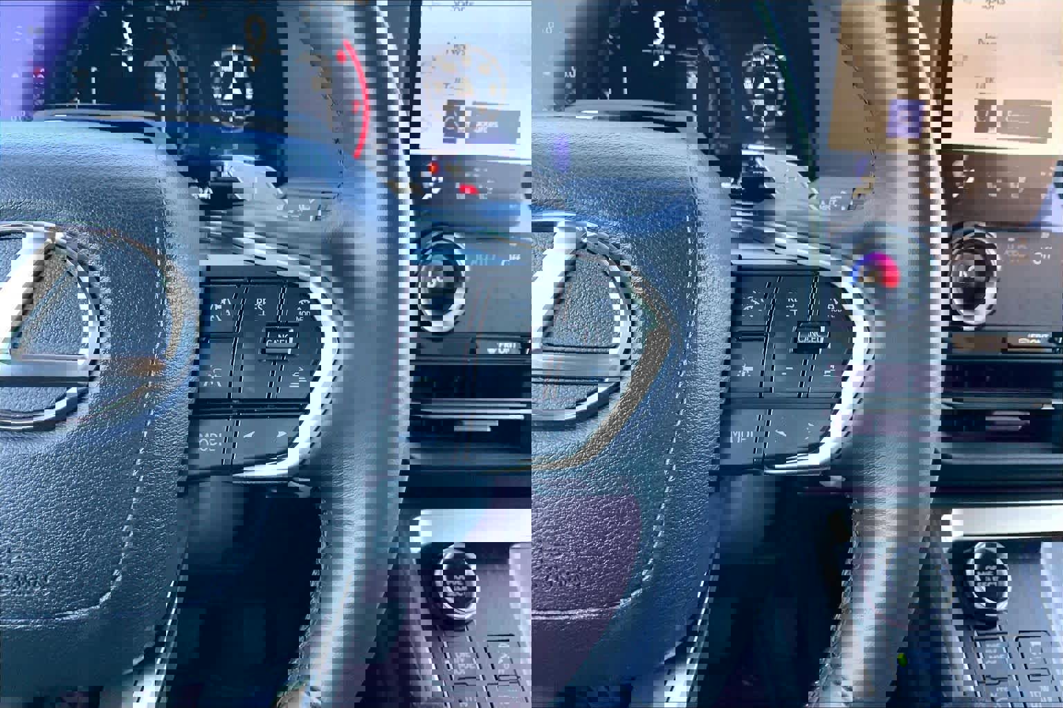 Used 2024 Lexus GX 550 image 25