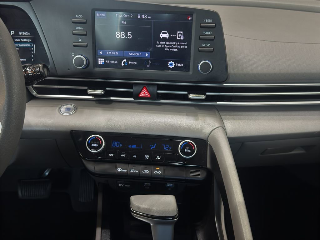 Used 2023 Hyundai Elantra SEL w/ Cargo Package image 24