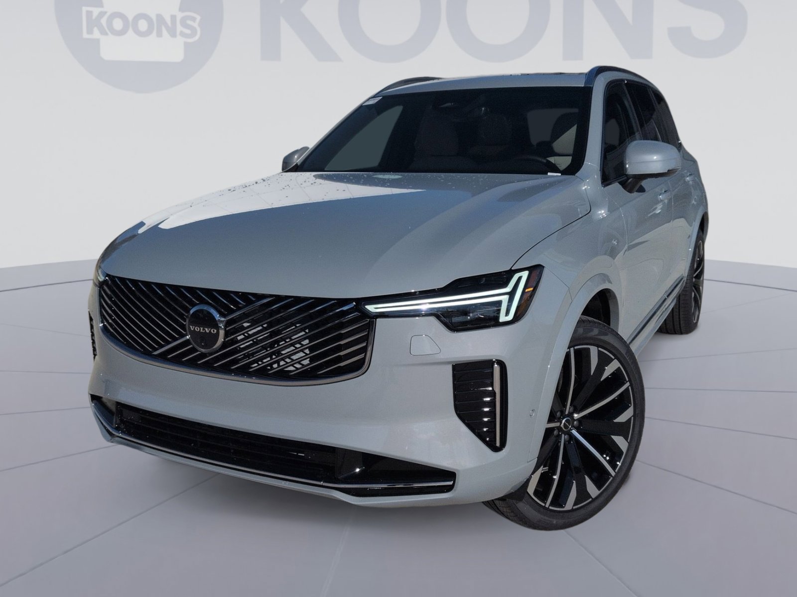 New 2026 Volvo XC90 B6 Plus w/ Protection Package Premier