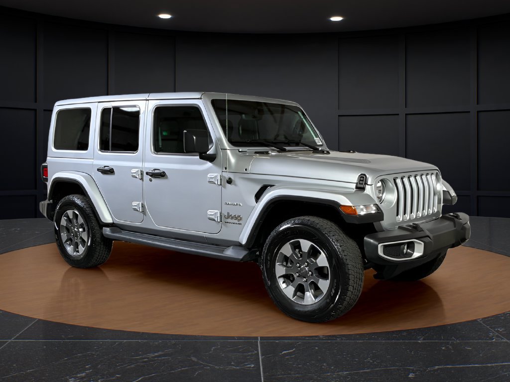 Used 2023 Jeep Wrangler Unlimited Sahara w/ Cold Weather Group AWD/4WD image 7