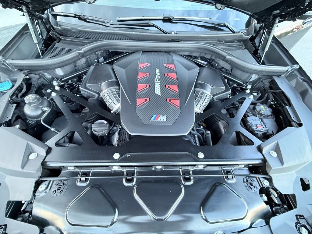 Used 2026 BMW X5 M Competition w/ Executive Package AWD/4WD image 15