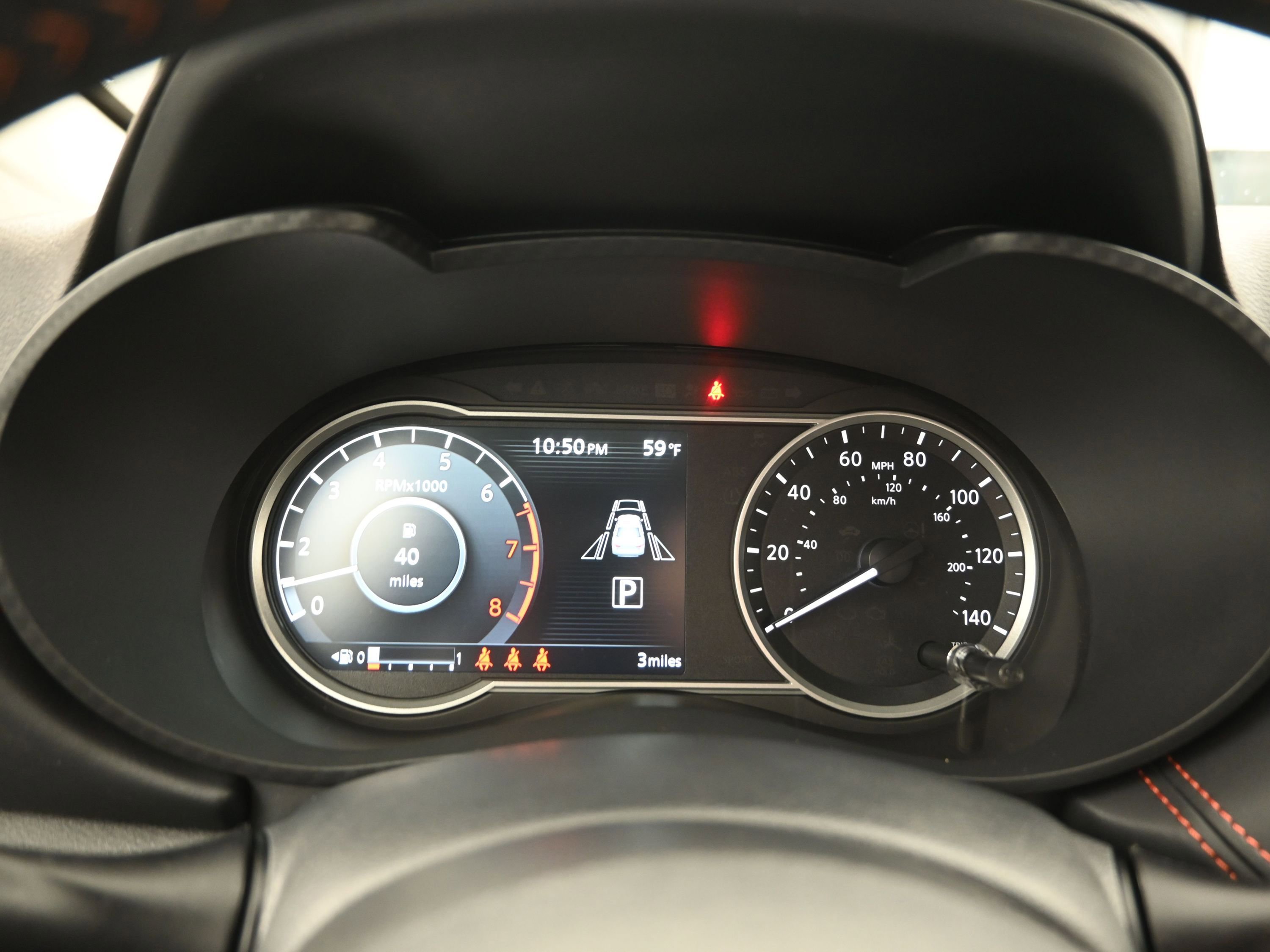 New 2025 Nissan Versa SR image 13