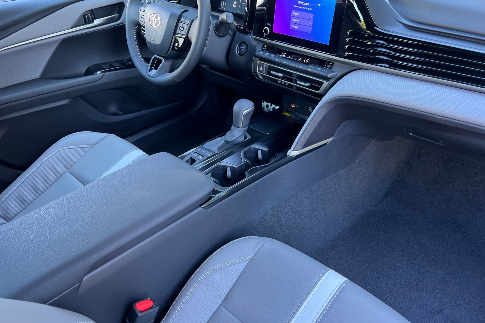 New 2026 Toyota Camry SE image 17