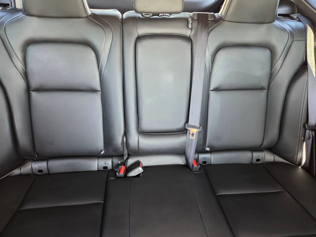 Used 2025 Nissan Murano SV AWD/4WD image 30
