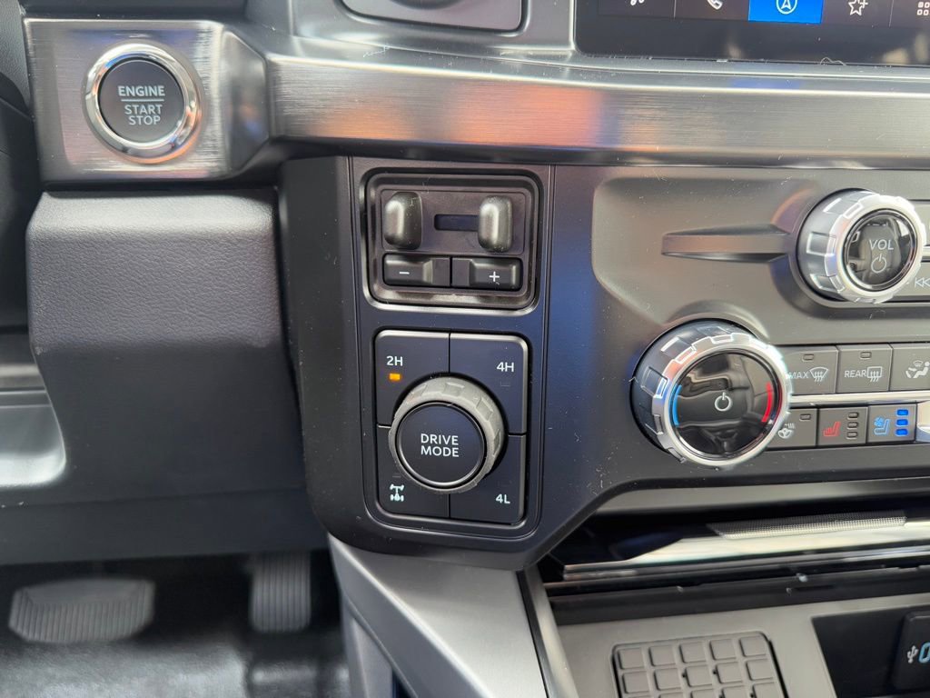 New 2026 Ford F250 Lariat image 29