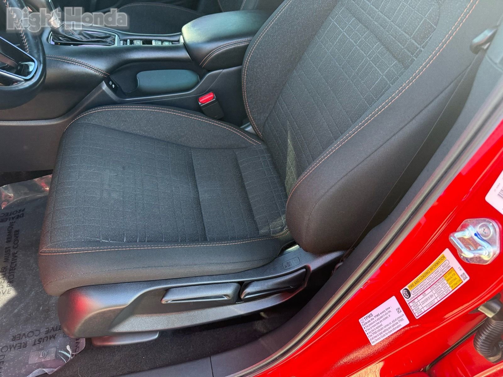 Used 2025 Honda HR-V Sport image 13