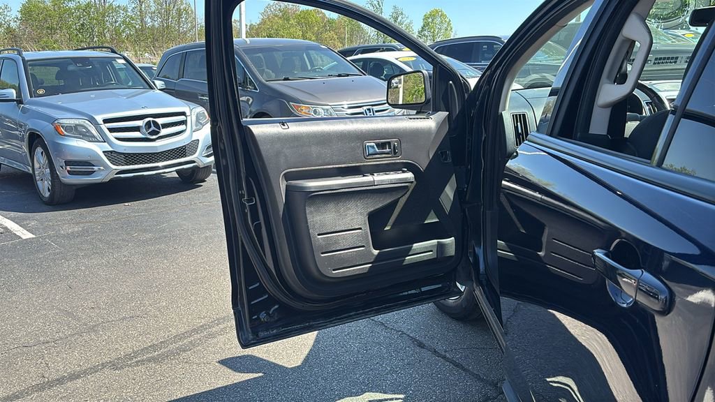 Used 2010 Ford Edge SEL image 11