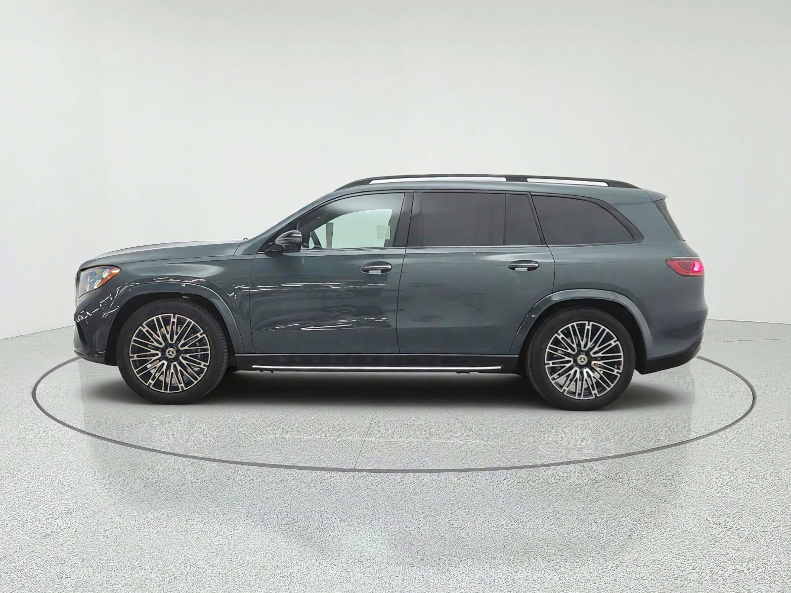 New 2027 Mercedes-Benz GLS 450 4MATIC image 8
