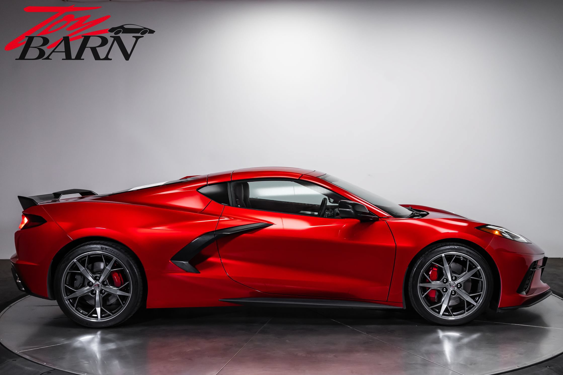 Used 2022 Chevrolet Corvette Stingray Premium Cpe w/ Z51 Performance Package RWD image 14