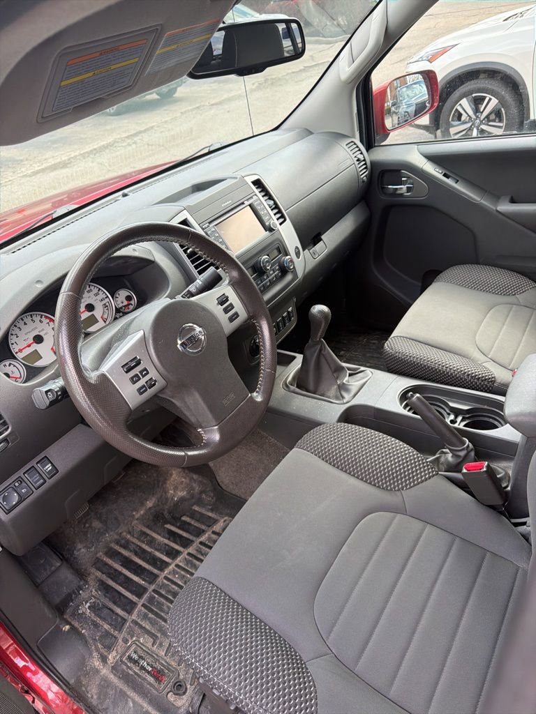 Used 2017 Nissan Frontier PRO-4X w/ Pro-4x Graphics Package image 7