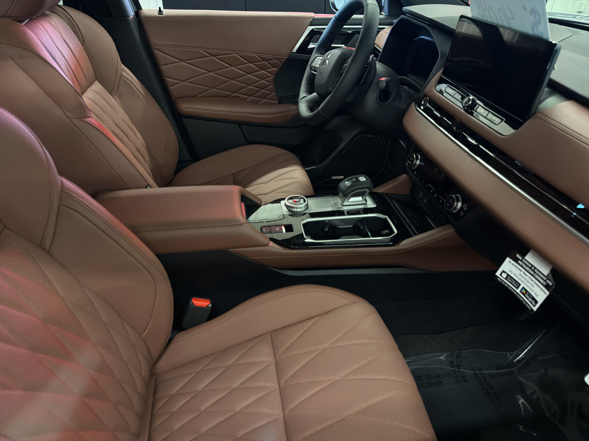 New 2026 Mitsubishi Outlander SEL AWD/4WD image 2