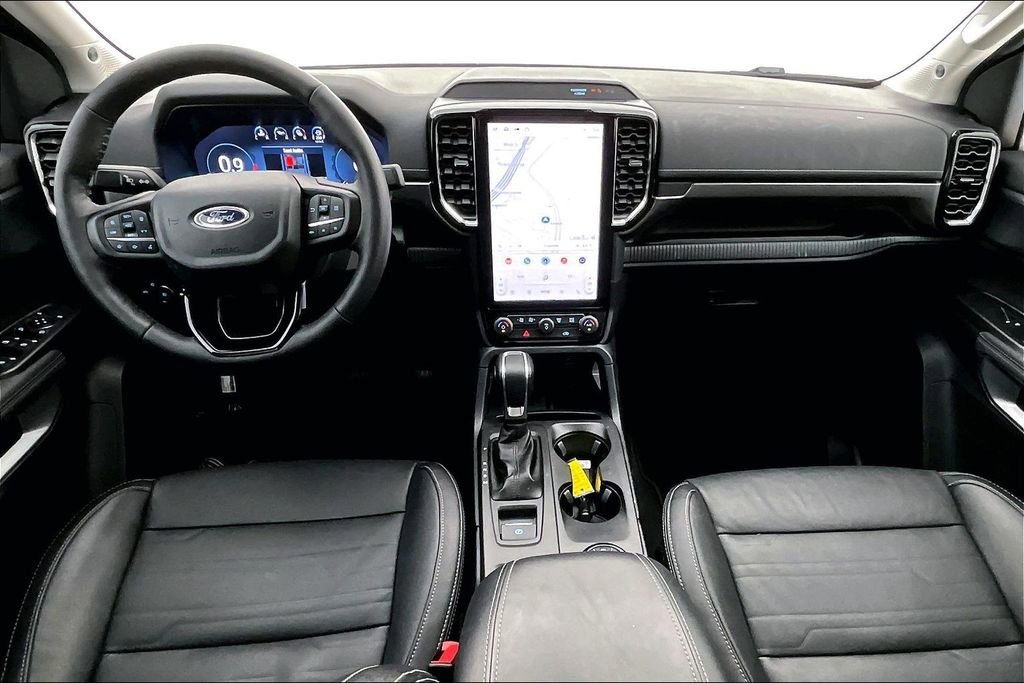 Used 2025 Ford Ranger Lariat w/ Trailer Tow Package image 21