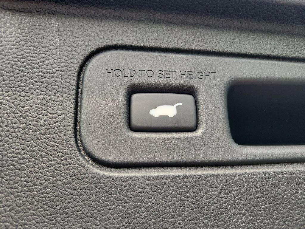 New 2026 Honda Pilot Sport image 30