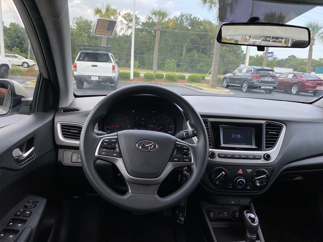 Used 2019 Hyundai Accent SE FWD image 33