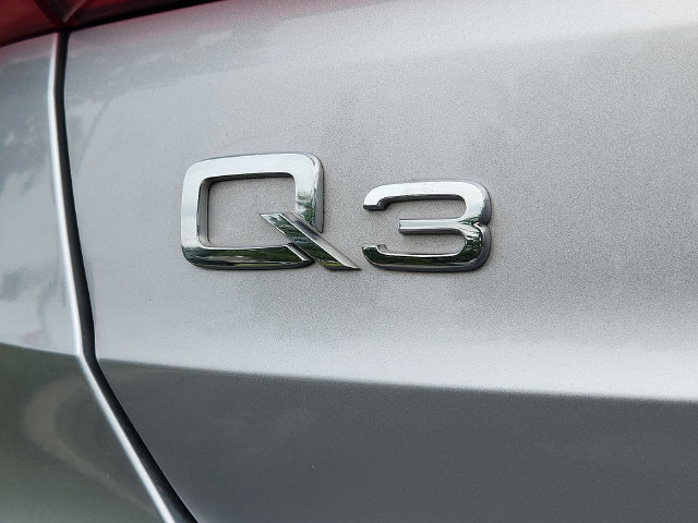 Certified 2024 Audi Q3 2.0T Premium AWD/4WD image 32
