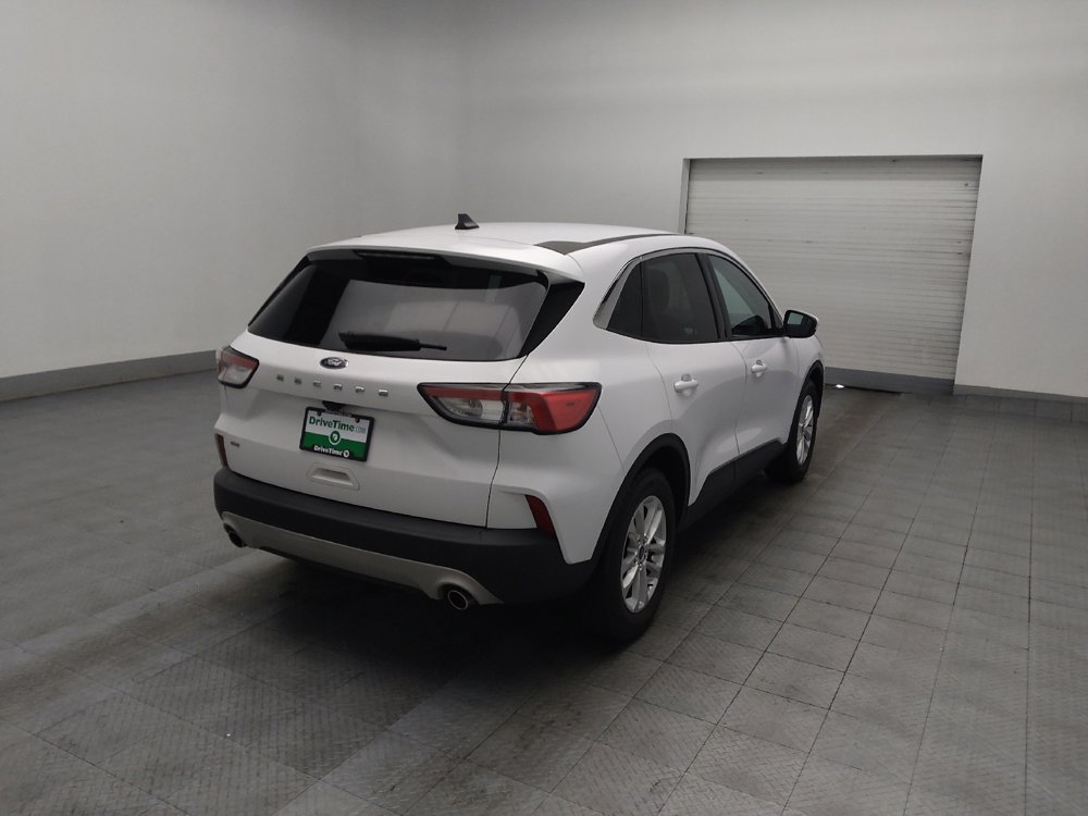 Used 2021 Ford Escape SE image 9