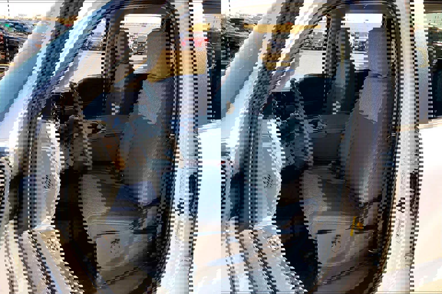 Used 2023 Ford F150 XLT image 7