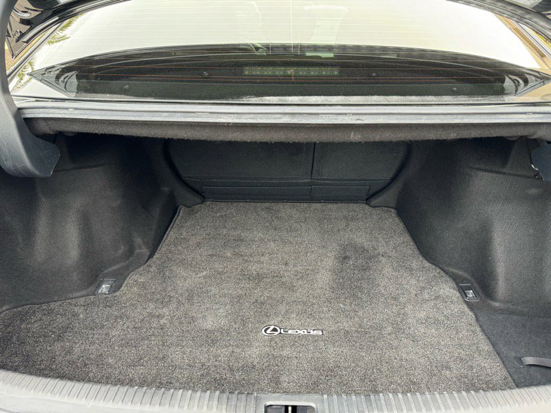 Used 2019 Lexus IS 300 F Sport image 27