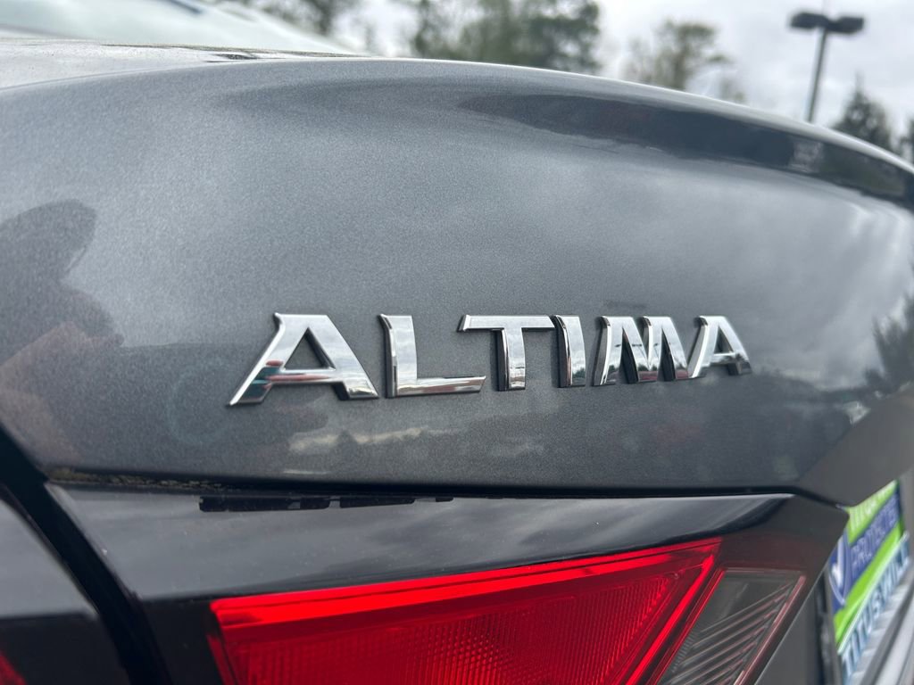 Used 2021 Nissan Altima 2.5 SR w/ SR Premium Package AWD/4WD image 35