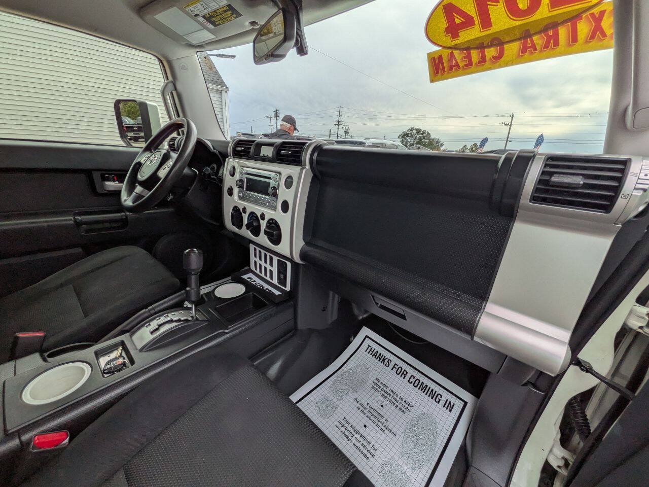 Used 2014 Toyota FJ Cruiser 2WD w/ Convenience Package image 17