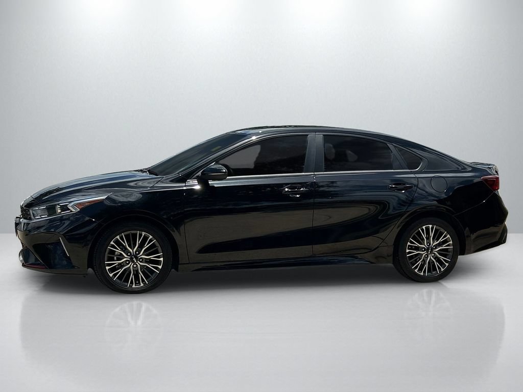 Used 2022 Kia Forte GT-Line w/ GT-Line Technology Package FWD image 8