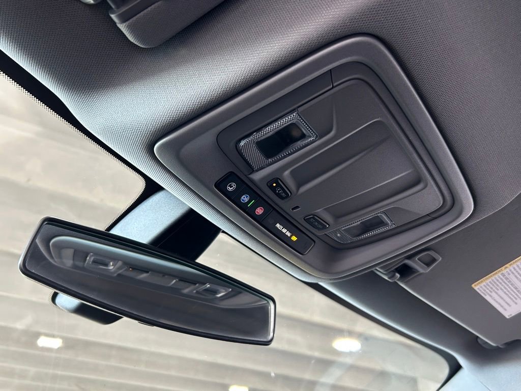 Used 2020 Chevrolet Silverado 1500 RST w/ All-Star Edition image 46