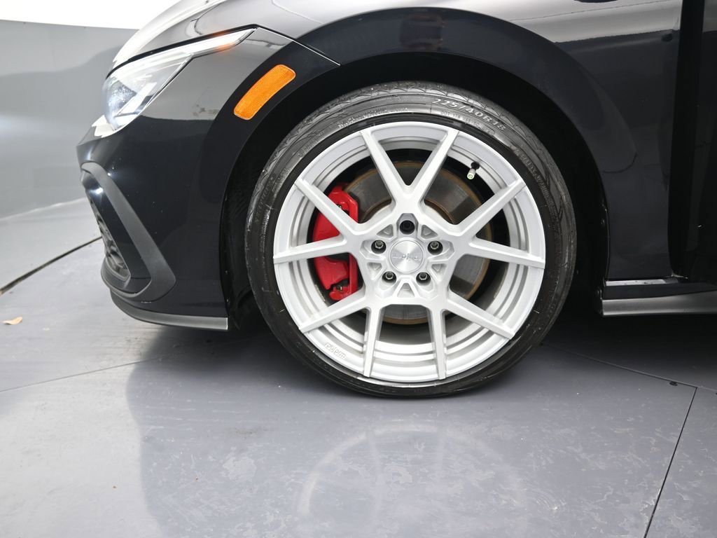 Used 2022 Volkswagen GTI S image 13