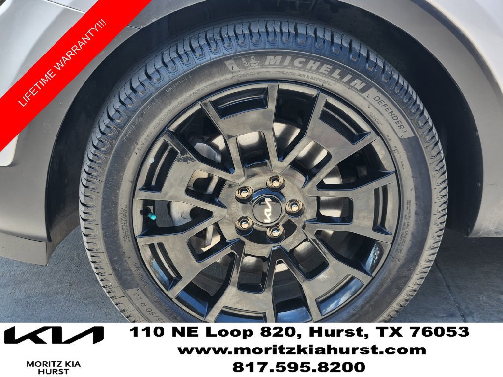 Used 2022 Kia Telluride SX w/ SX Prestige Package AWD/4WD image 9