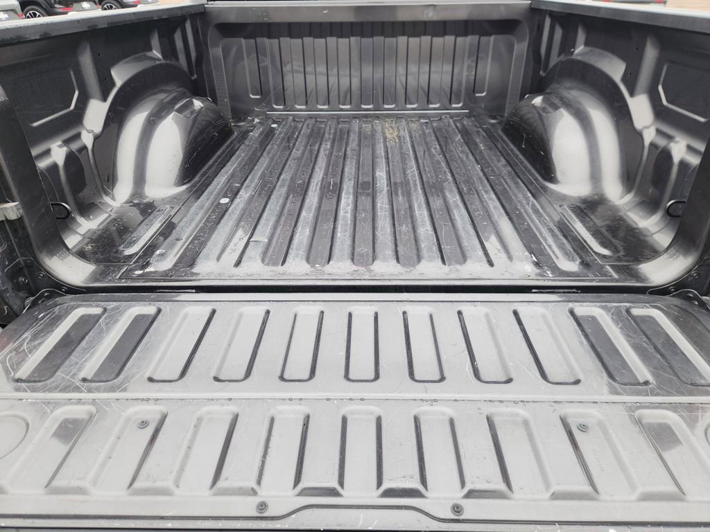 Used 2021 RAM 1500 Laramie RWD image 33