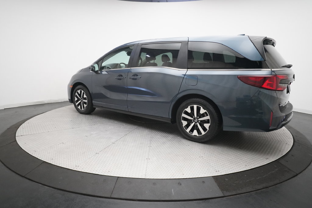 Certified 2025 Honda Odyssey EX-L image 34